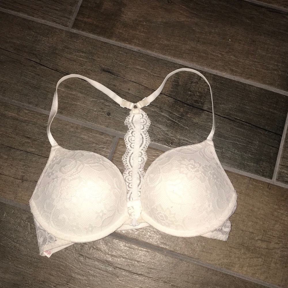 White Lace Push-Up Bra